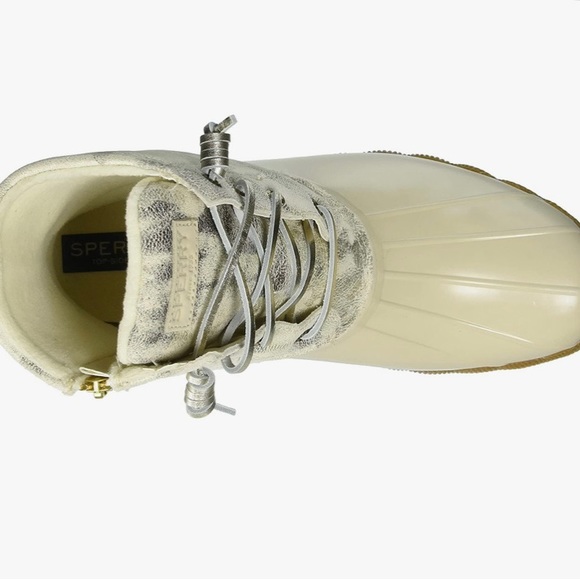 NWOT Sperry Water Resistant Boots - Picture 5 of 5